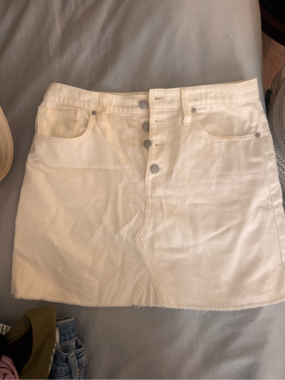 Madewell Cream Button-Front Mini Skirt